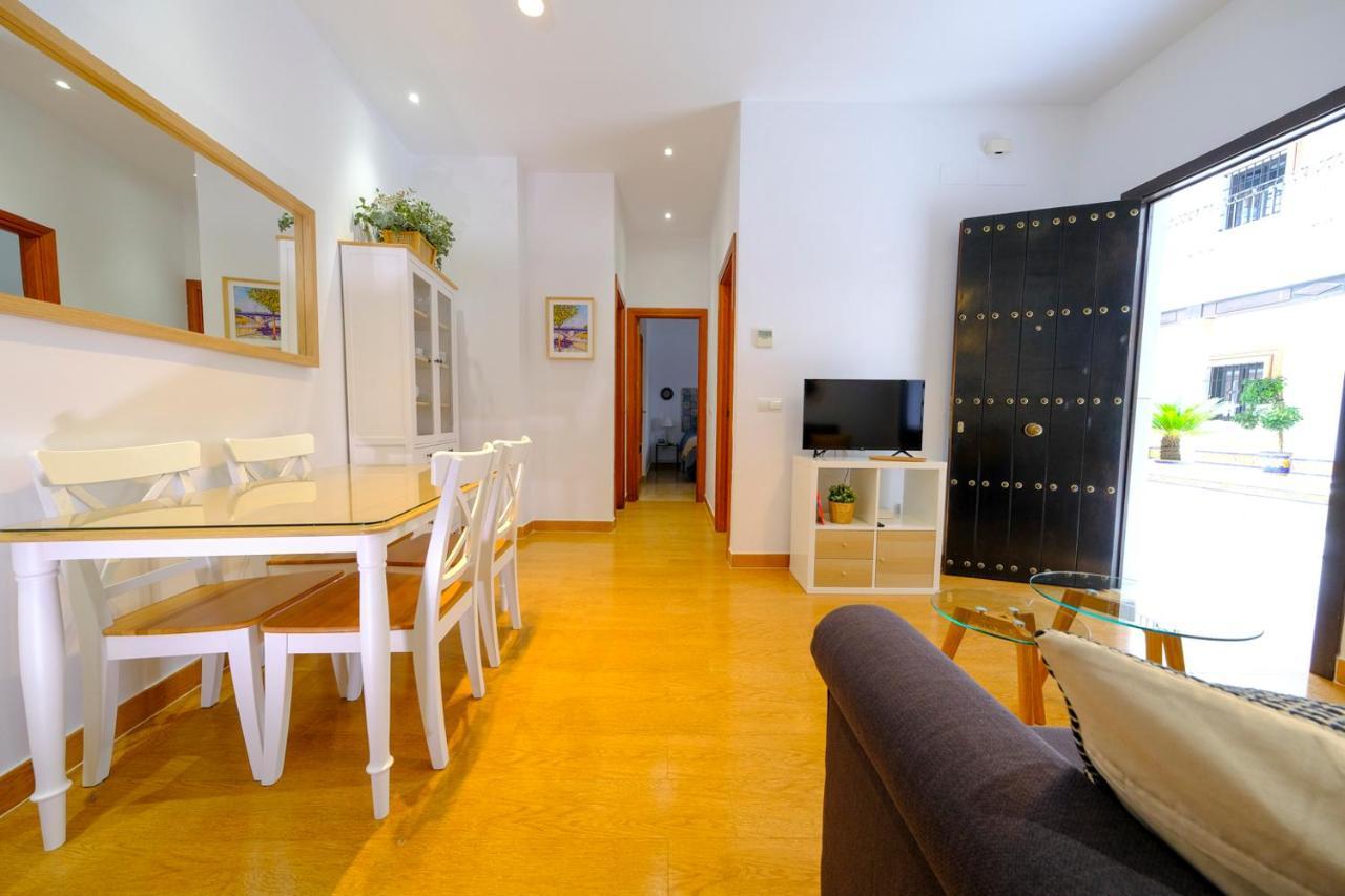 Patio Rialto Apartment Séville Extérieur photo