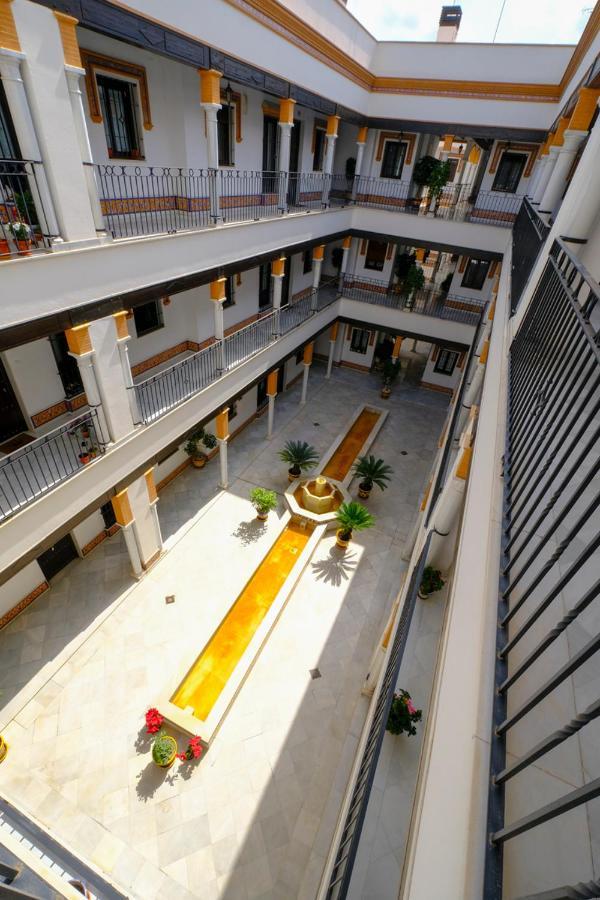 Patio Rialto Apartment Séville Extérieur photo