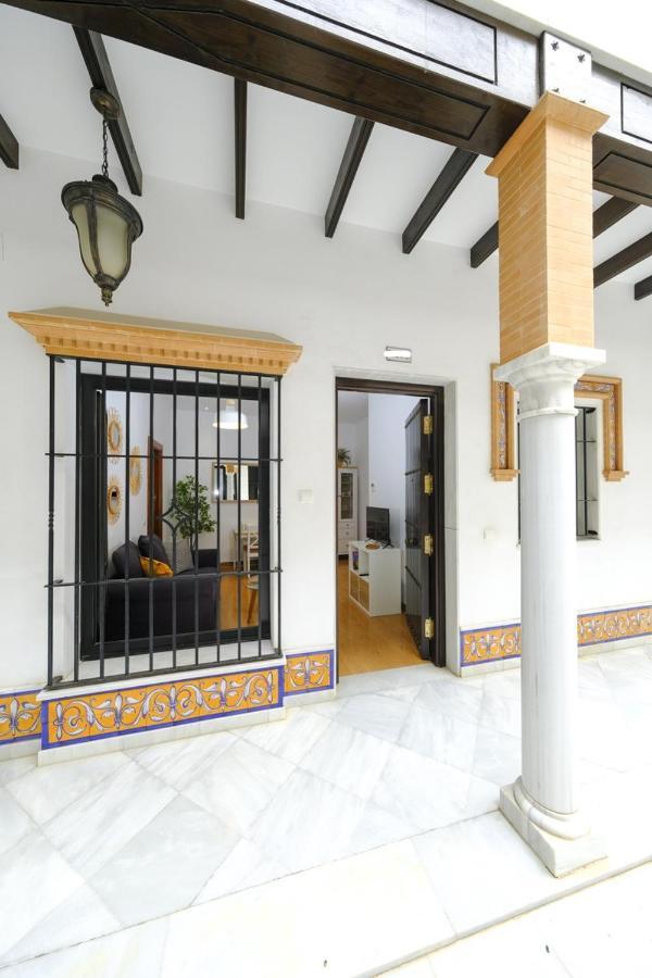Patio Rialto Apartment Séville Extérieur photo